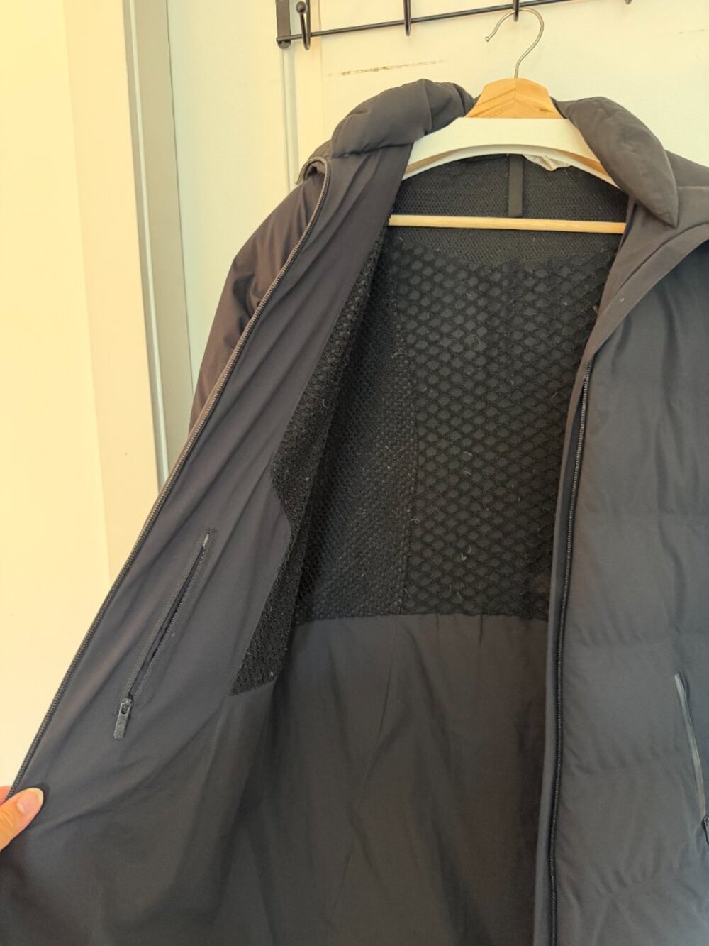 Lululemon Slush Hour Waterproof 600-Down-Fill Parka in Black - Picture 6 of 7